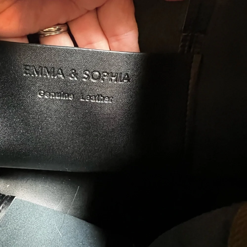 Emma and Sophia black leather satchel tote purse. With strap.